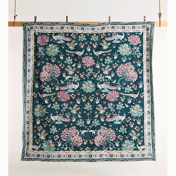 Anthropologie Queen Duvet Cover with 3 Euro Shams and 2 King Cases - Picture 3 of 5